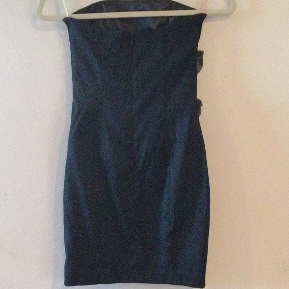 Black strapless size 4 cute mini dress. Great for a special occasion. - Picture 4 of 4